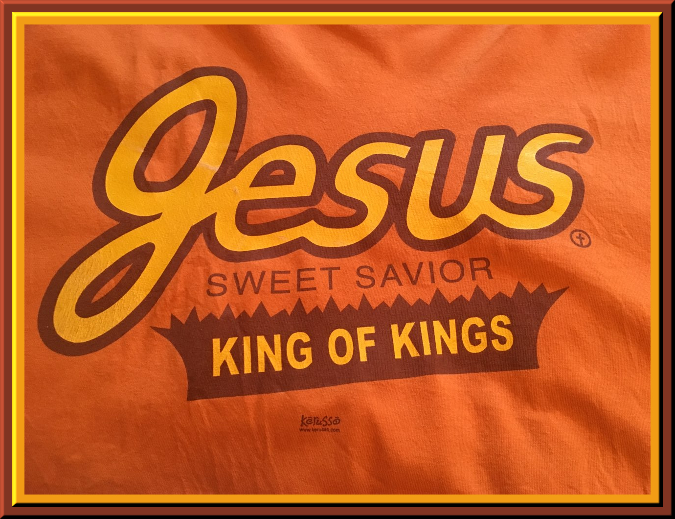 T-shirt connection image